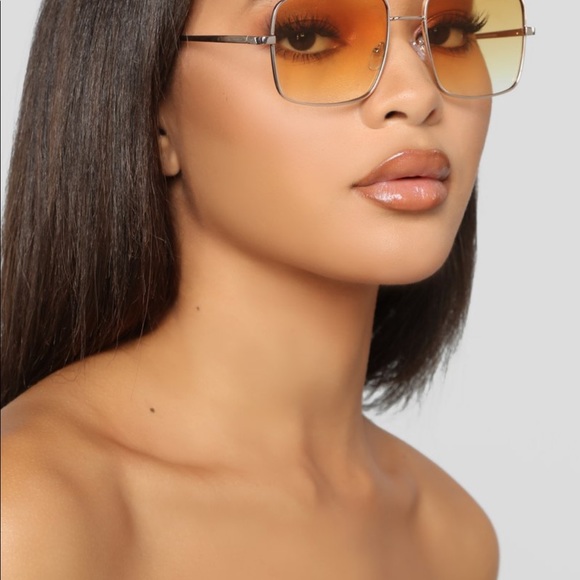 Fashion Nova Accessories - Fashion Nova glasses